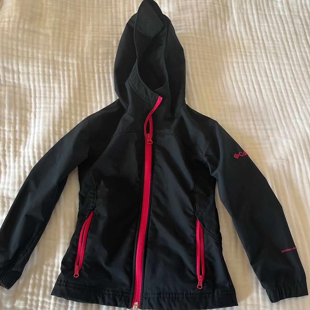 Toddler girls size 4/5 Columbia lightweight jacket